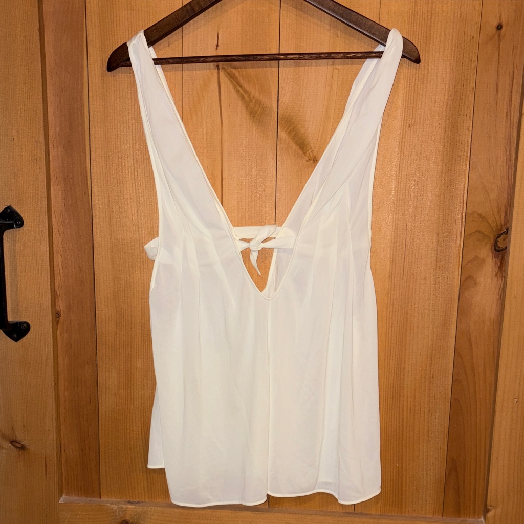 Blanche By Ralph Monterero Deep V Tank Size Medium